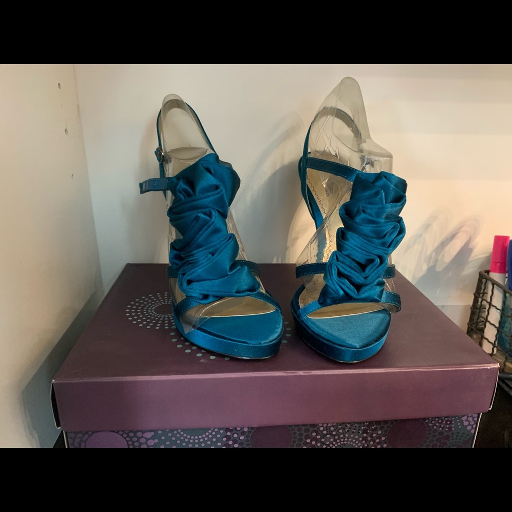 Brand new heels